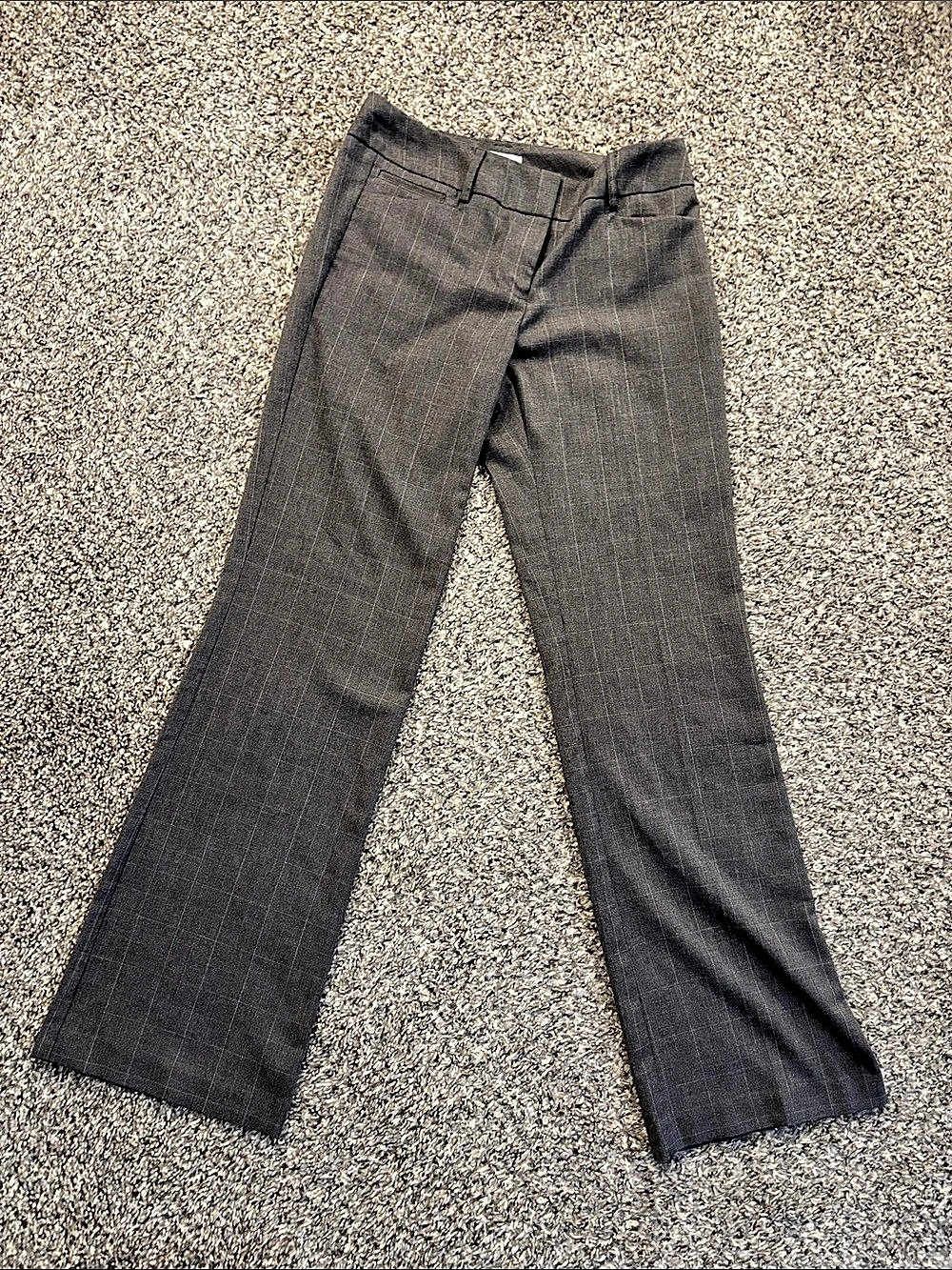 New York & Company Gray Plaid Pants Size 4 Like New